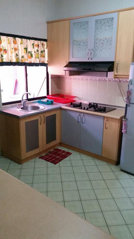 T & H Vacation Condo @Marina Court Kota Kinabalu Habitación foto
